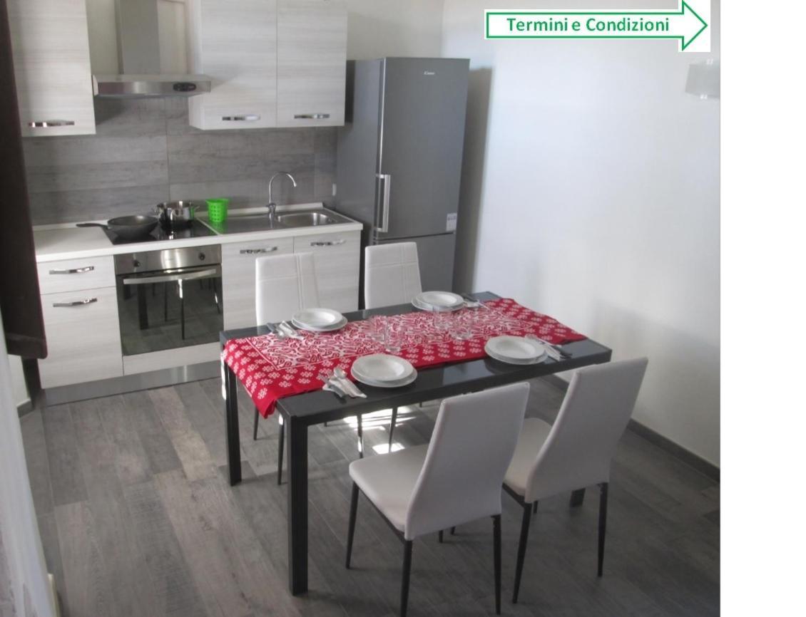 Pit Stop Apartment Gallarate Bagian luar foto